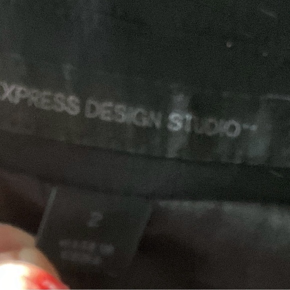 2 PIECE CAREER WEAR FOR WOMEN SKIRT & JACKET GENTLY WORN SEE DESCRIPTION - Picture 3 of 4